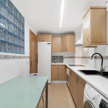 Гостевой дом Large Attic Las Canteras Rooms - Only Adults *