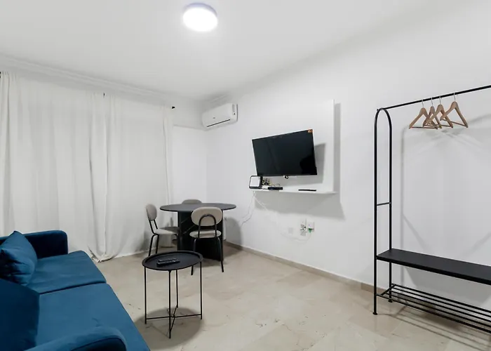 Large Attic Canteras - Only Adults Maison d'hôtes *