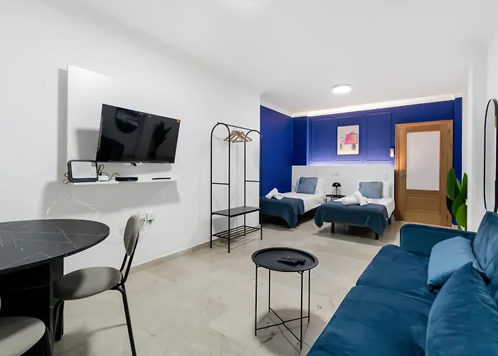 Maison d'hôtes Large Attic Canteras - Only Adults *